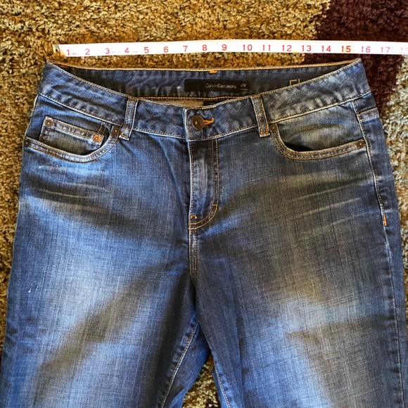 Calvin Klein Flare Jeans - Picture 2 of 8